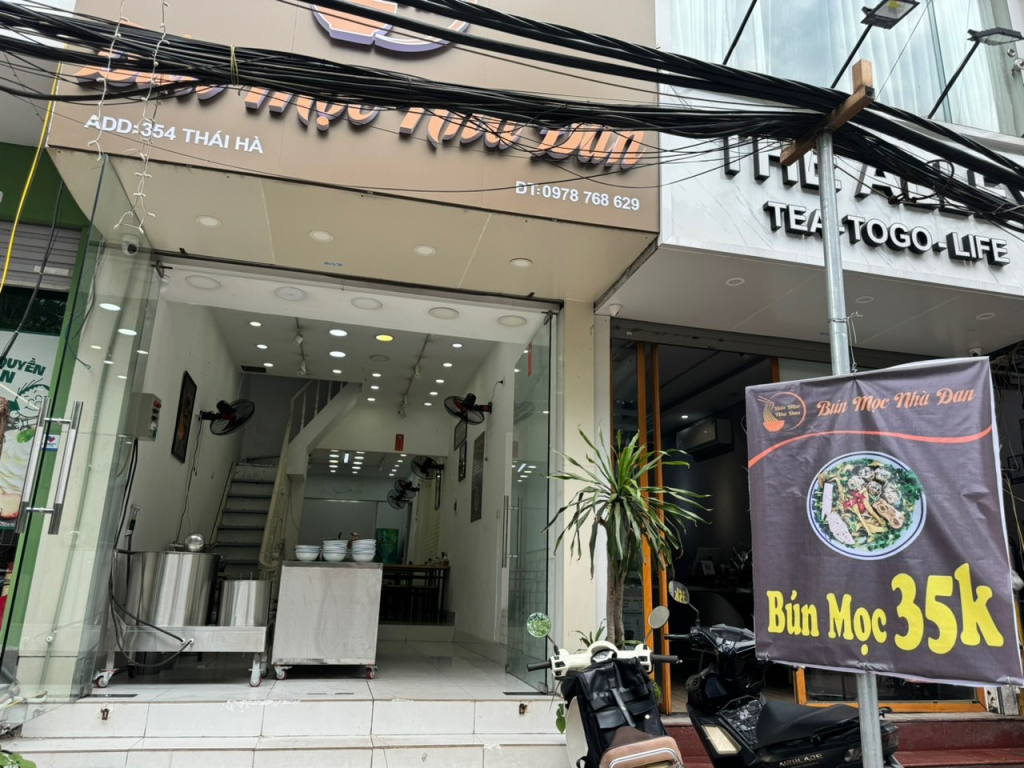 Không gian Bún Mọc Nhà Đan - CashPlus